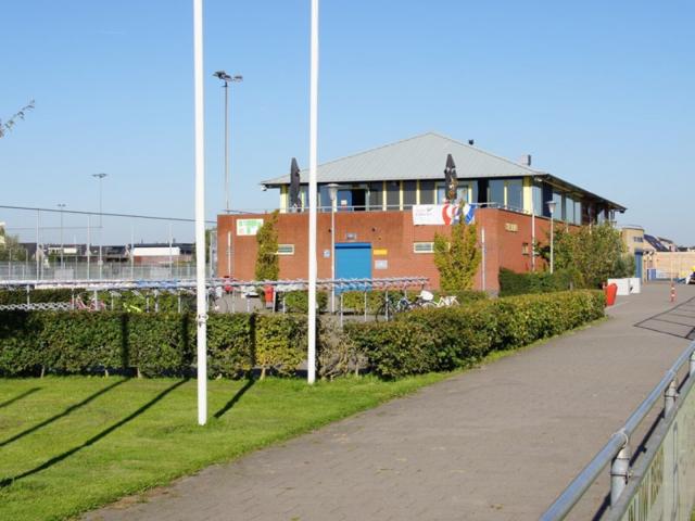 Clubhuis van BLOS kinderopvang Berkel en Rodenrijs Sport BSO Het Hoge Land