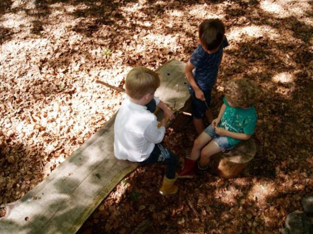 BLOS kinderopvang Apeldoorn BSO Jachtlaan in het bos